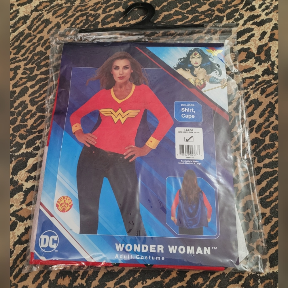 *SOLD* Wonder Woman Adult Costume Size Large